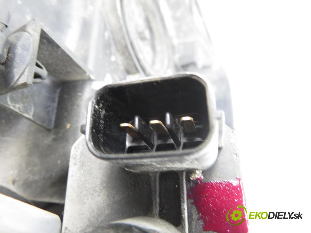 HONDA CIVIC VII Hatchback (EU, EP, EV) HB 2004 55,00 1.4 i 75 - D14Z6 1396,00 Svetlo PP