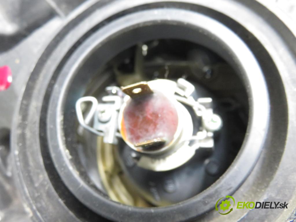 HONDA CIVIC VII Hatchback (EU, EP, EV) HB 2004 55,00 1.4 i 75 - D14Z6 1396,00 Svetlo PP