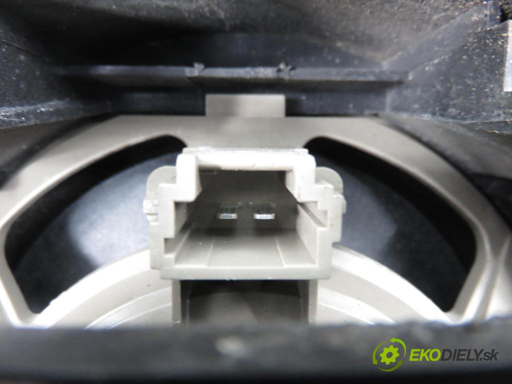 CITROEN C5 III Break (RW_) KOMBI 2008 150,00 2.7 HDi - DT17ED4 2720,00 subwoofer 9662532980 ; 9654819580 (Audio zariadenie)