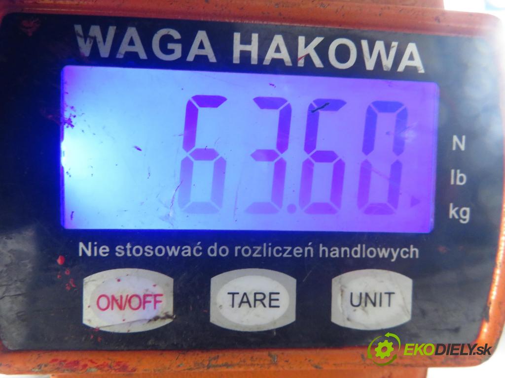 VW GOLF V (1K1) HB 2004 77,00 1.9 TDI PD 105 - BKC 1896,00 zadné