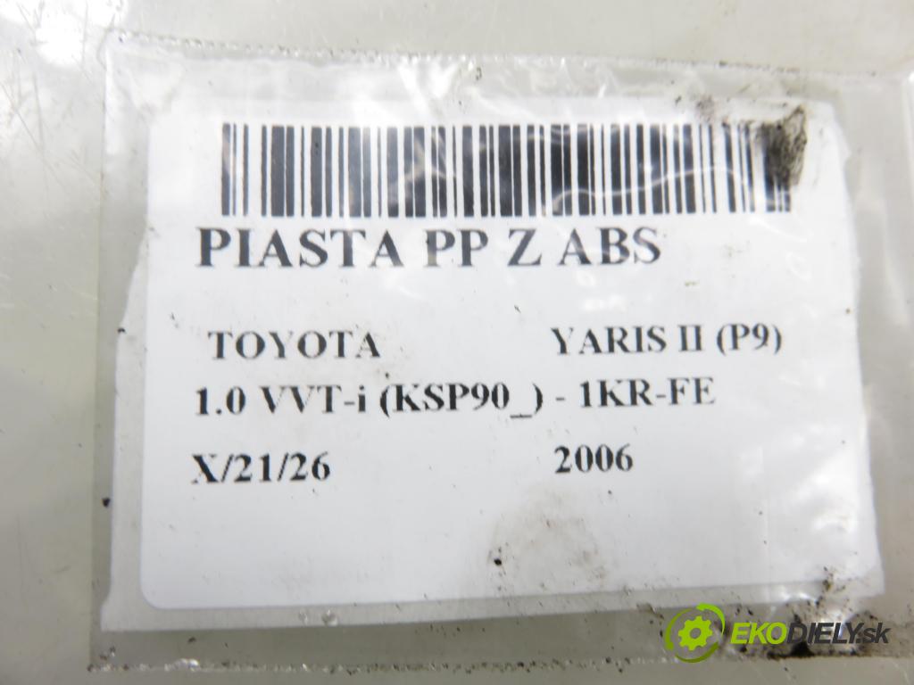 TOYOTA YARIS (_P9_) HB 2006 51,00 1.0 VVT-i (KSP90_) - 1KR-FE 998,00 náboj PP ABS