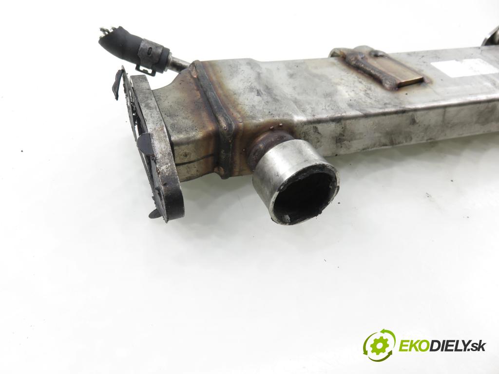 MERCEDES-BENZ KLASA S (W220) SEDAN 2003 191,00 S 400 CDI V8 260 - OM 628.960 3996,00 Chladič spalín