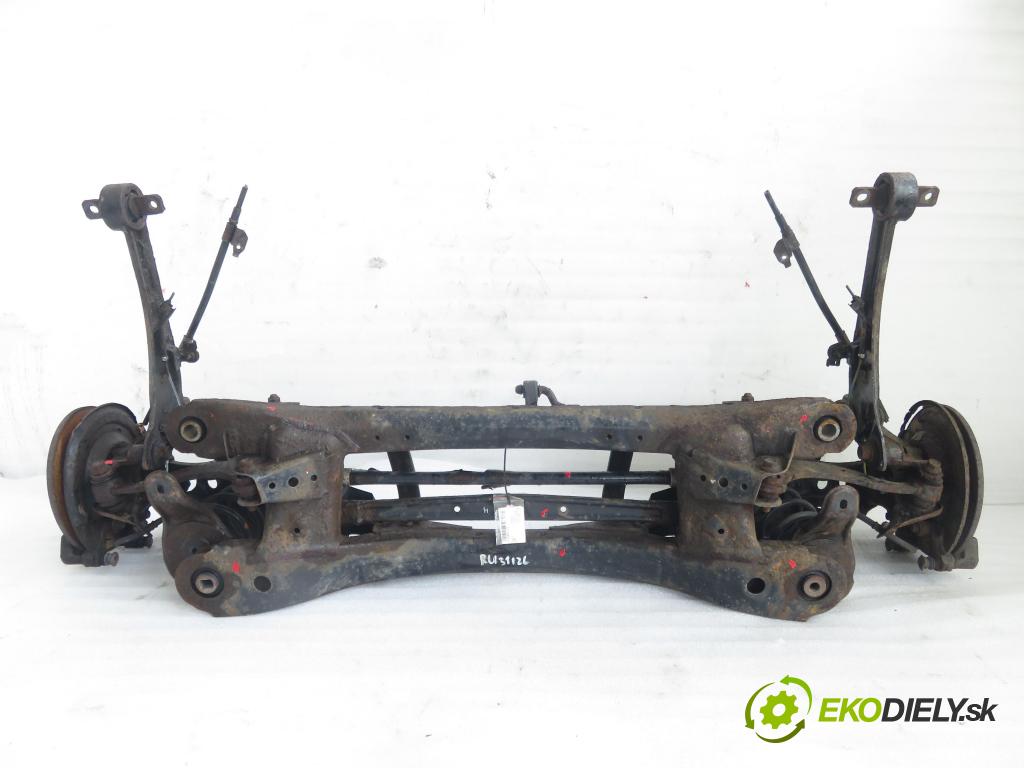 TOYOTA AURIS TOURING SPORTS (_E18_) KOMBI 2014 91,00 2.0 D-4D 124 (ADE186_) - 1AD-FTV 1998,00 ZADNÍ: 