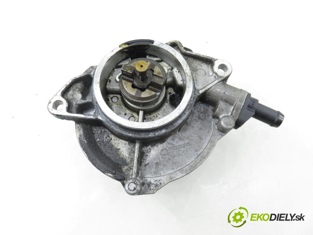 AUDI Q7 (4L) SUV 2007 171,00 3.0 TDI quattro - BUG 2967,00 pumpa vakuová 