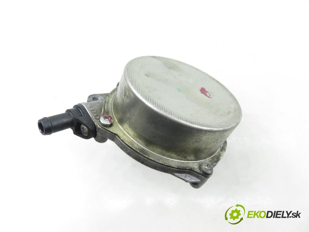 AUDI Q7 (4L) SUV 2007 171,00 3.0 TDI quattro - BUG 2967,00 Pumpa vákuová