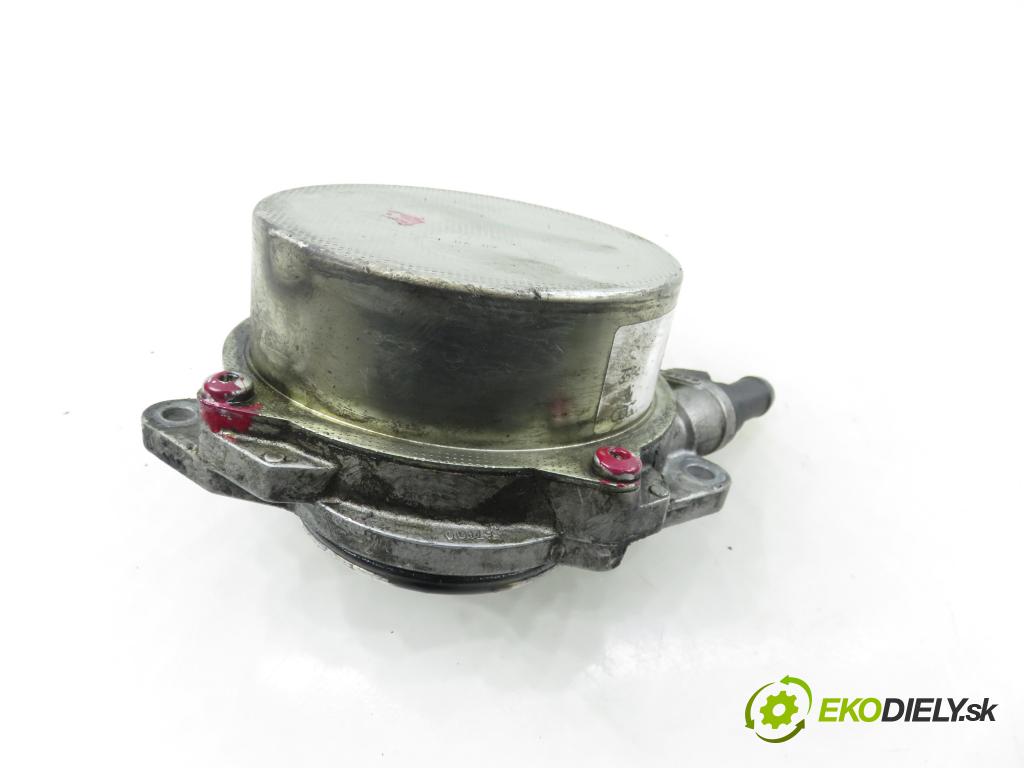 AUDI Q7 (4L) SUV 2007 171,00 3.0 TDI quattro - BUG 2967,00 Pumpa vákuová