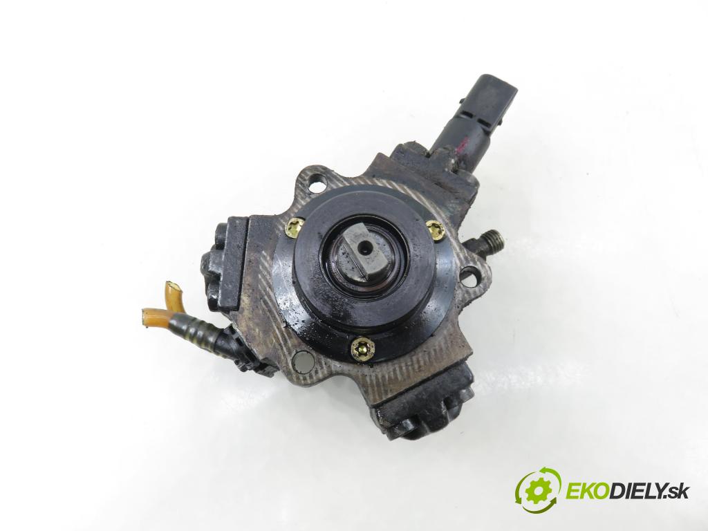 MERCEDES-BENZ VITO Skrzynia (638) FURGON 2000 90,00 112 CDI 2.2 (638.094) - OM 611.980 2151,00 pumpa vysokého TLAK: 6110700601 ; 0445010013