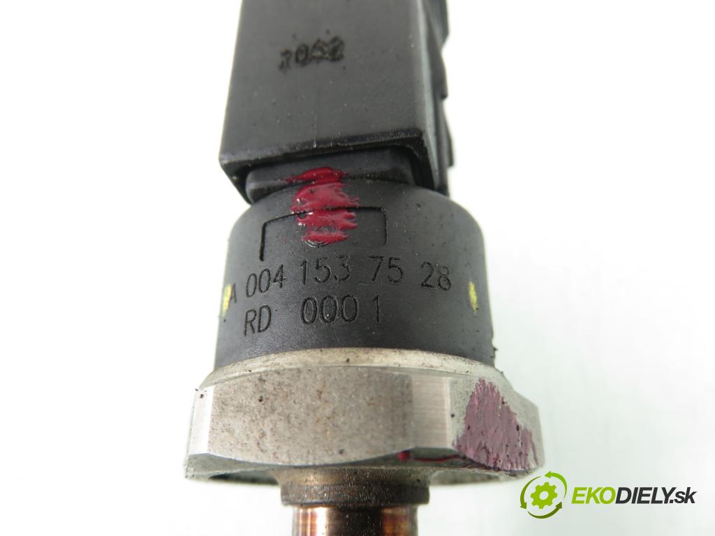 MERCEDES-BENZ KLASA A (W168) HB 2002 70,00 A 170 CDI 95 - OM 668.942 1689,00 snímač TLAK: paliva 0041537528 ; 0281002498