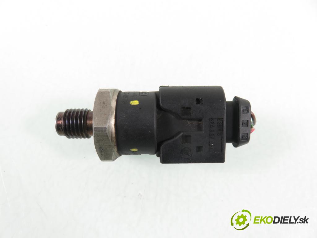 MERCEDES-BENZ KLASA A (W168) HB 2002 70,00 A 170 CDI 95 - OM 668.942 1689,00 snímač TLAK: paliva 0041537528 ; 0281002498