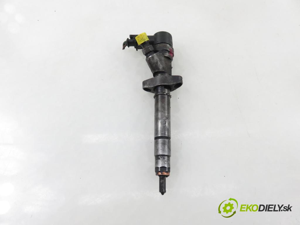 RENAULT MASTER II Skrzynia (FD) FURGON 2006 66,00 2.2 dCI 90 - G9T 750 2188,00 vstrekovač 0445110102 (Vstrekovač paliva)