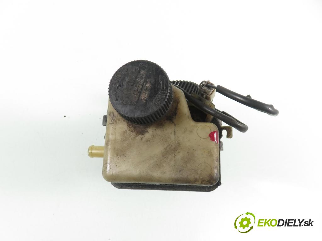 MAZDA 5 (CR19) MINIVAN 2009 105,00 2.0 MZR-CD 143 - RF7J 1998,00 Pumpa servočerpadlo  (Servočerpadlo)