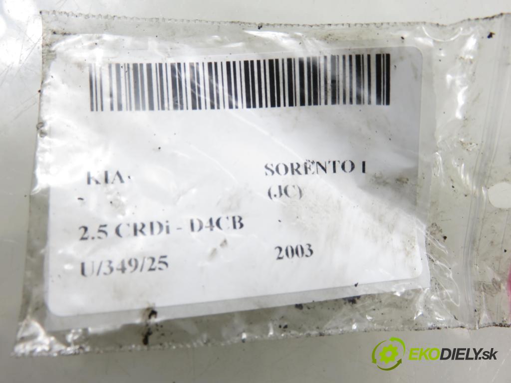 KIA SORENTO I (JC) SUV 2003 103,00 2.5 CRDi 140 - D4CB 2497,00 vstrekovač 0445110092 ; 338004A000 (Vstrekovač paliva)