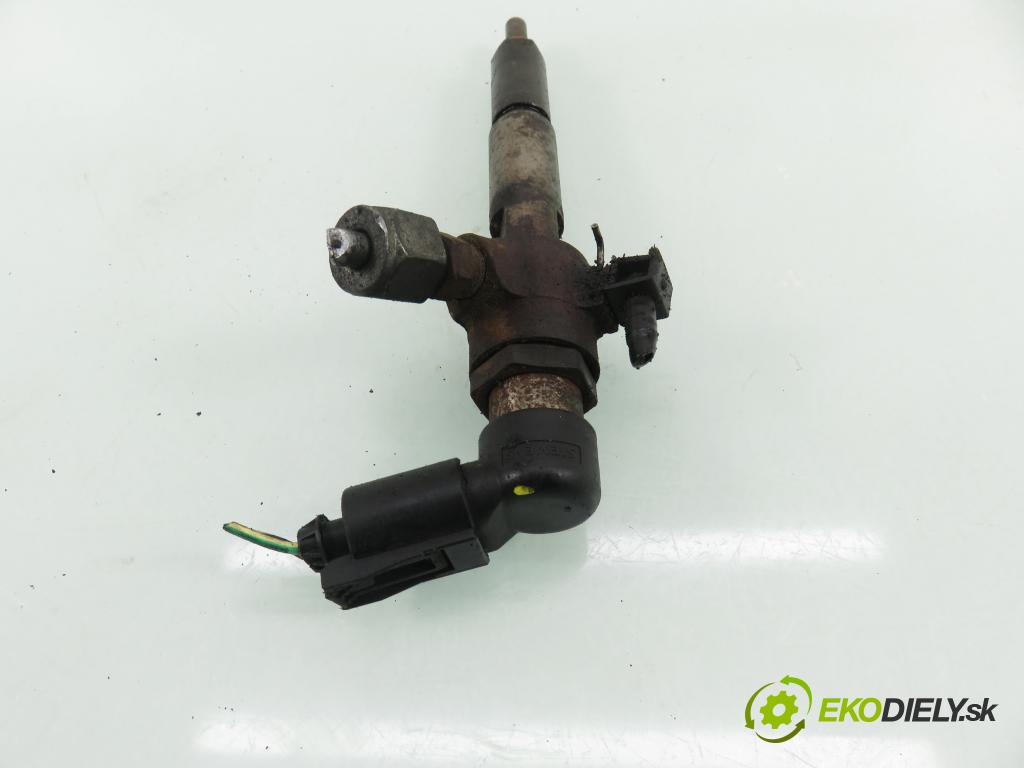 FORD FOCUS II (DA_, HCP) HB 2005 85,00 1.8 TDCi 115 - KKDA 1753,00 vstrekovač 4M5Q9F593AD (Vstrekovač paliva)