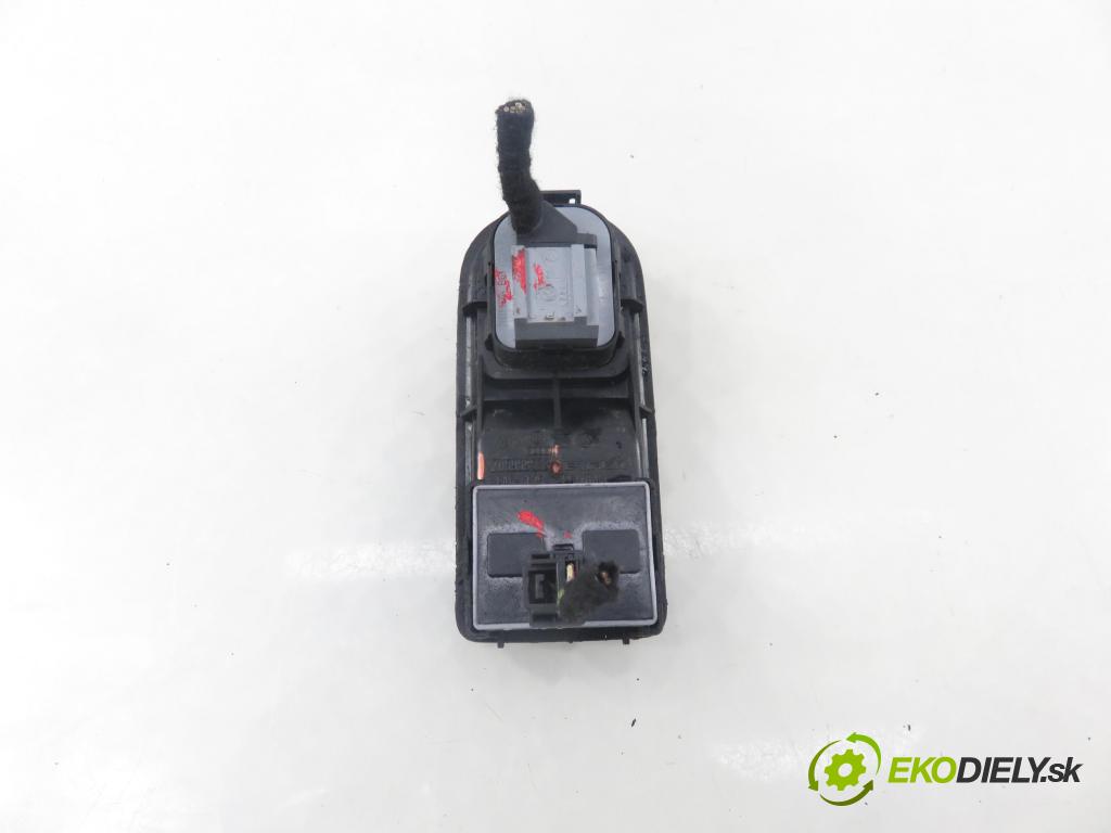 VW TRANSPORTER V Skrzynia (7HA, 7HH, 7EA, 7EH) FURGON 2004 77,00 1.9 TDI PD 105 - AXB 1896,00 Panel ovládania okien 7H5959539