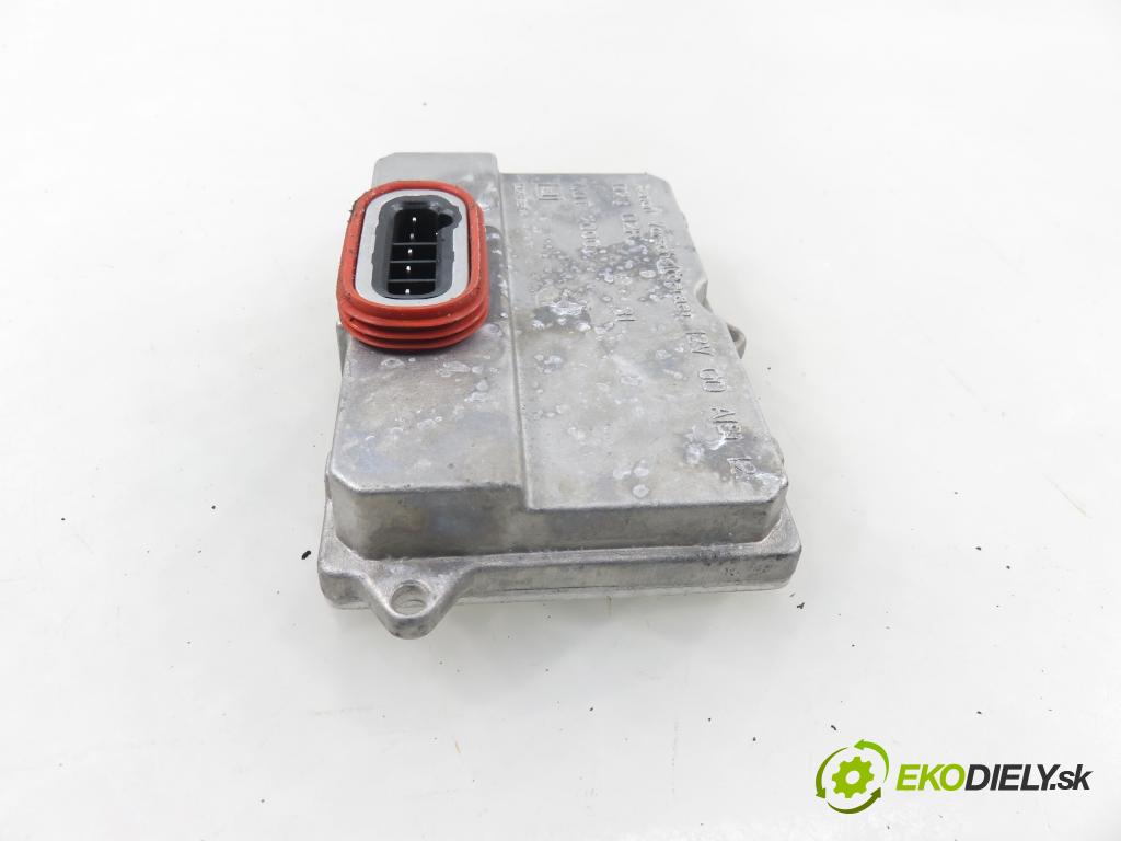 OPEL VECTRA C (Z02) SEDAN 2002 92,00 2.2 DTI 16V 125 - Y 22 DTR 2172,00 měnič XENONOVA: 5DV00829000