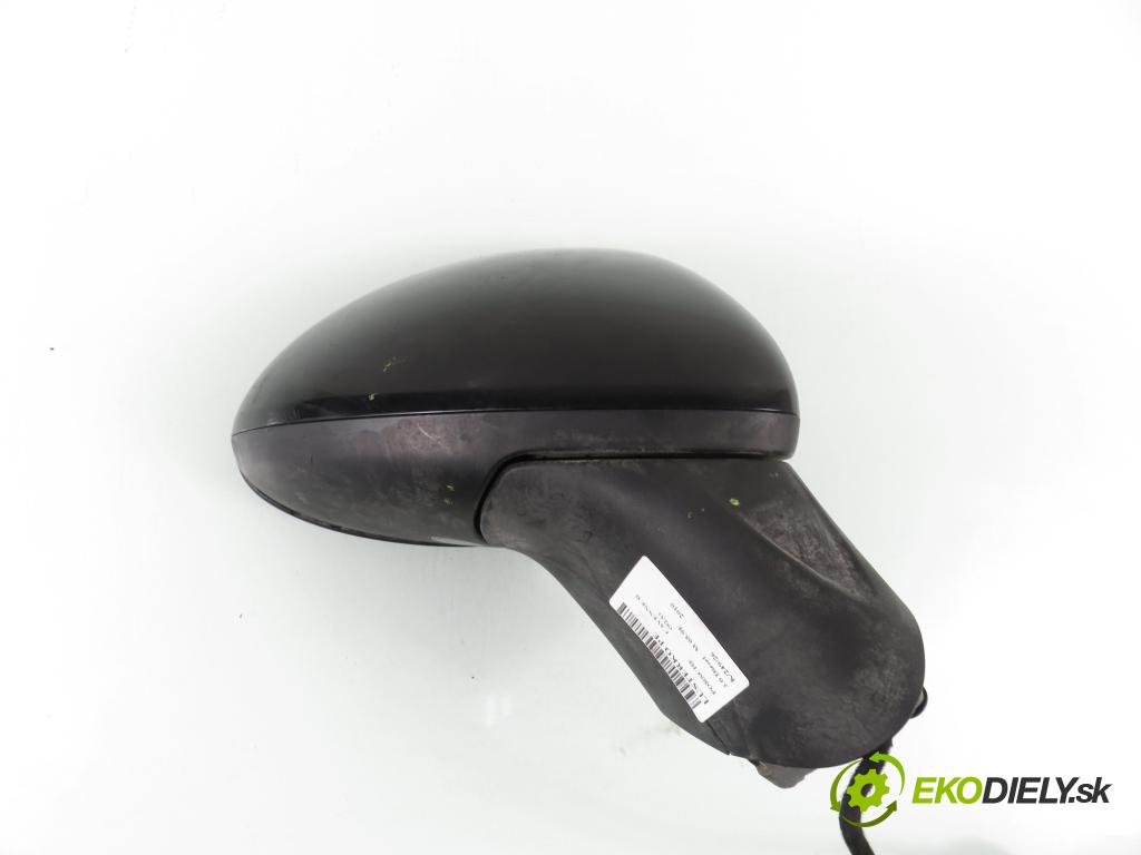 PORSCHE CAYENNE II (92A) SUV 2010 176,00 3.0 Diesel - M 05.9E 2967,00 zpětné zrcátko