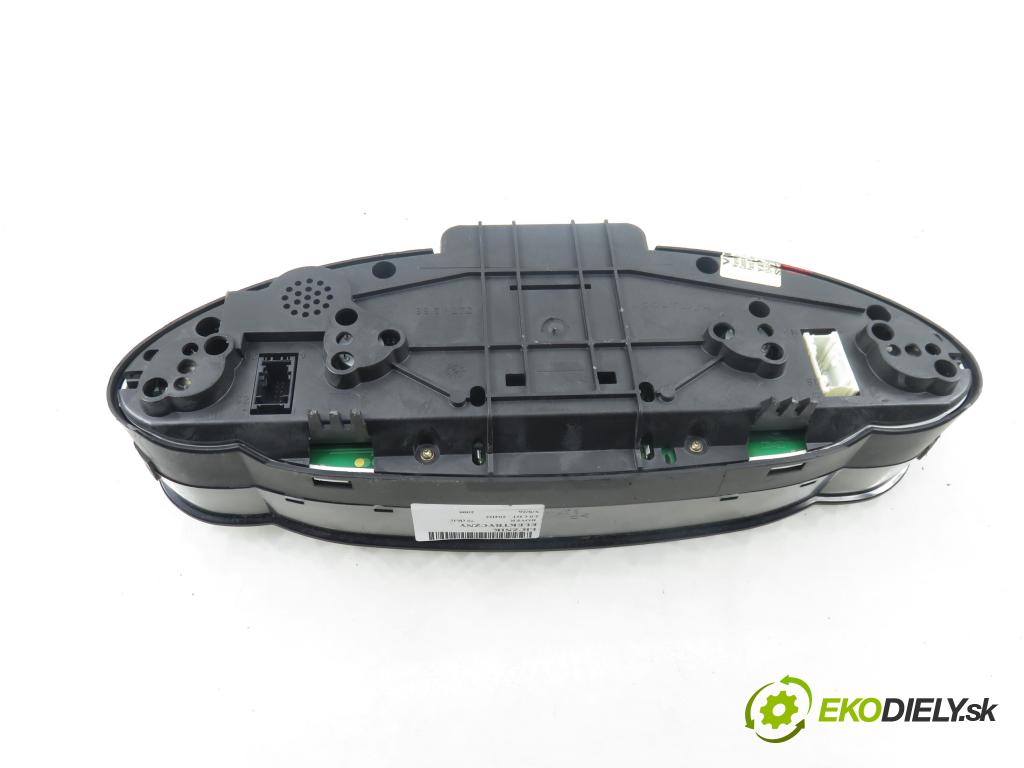 ROVER 75 (RJ) SEDAN 2005 85,00 2.0 CDT 116 - 204D2 1951,00 Prístrojovka elektrický YAC004260