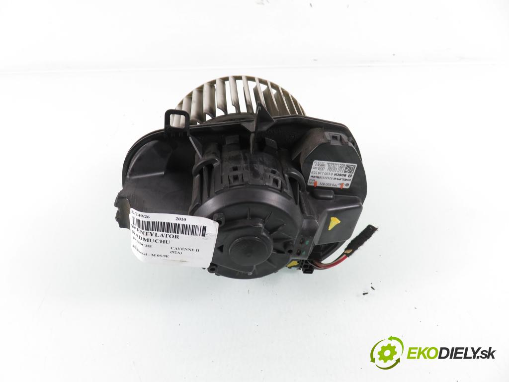 PORSCHE CAYENNE II (92A) SUV 2010 176,00 3.0 Diesel - M 05.9E 2967,00 ventilátor větráku 7P0820021 ; 0130115559