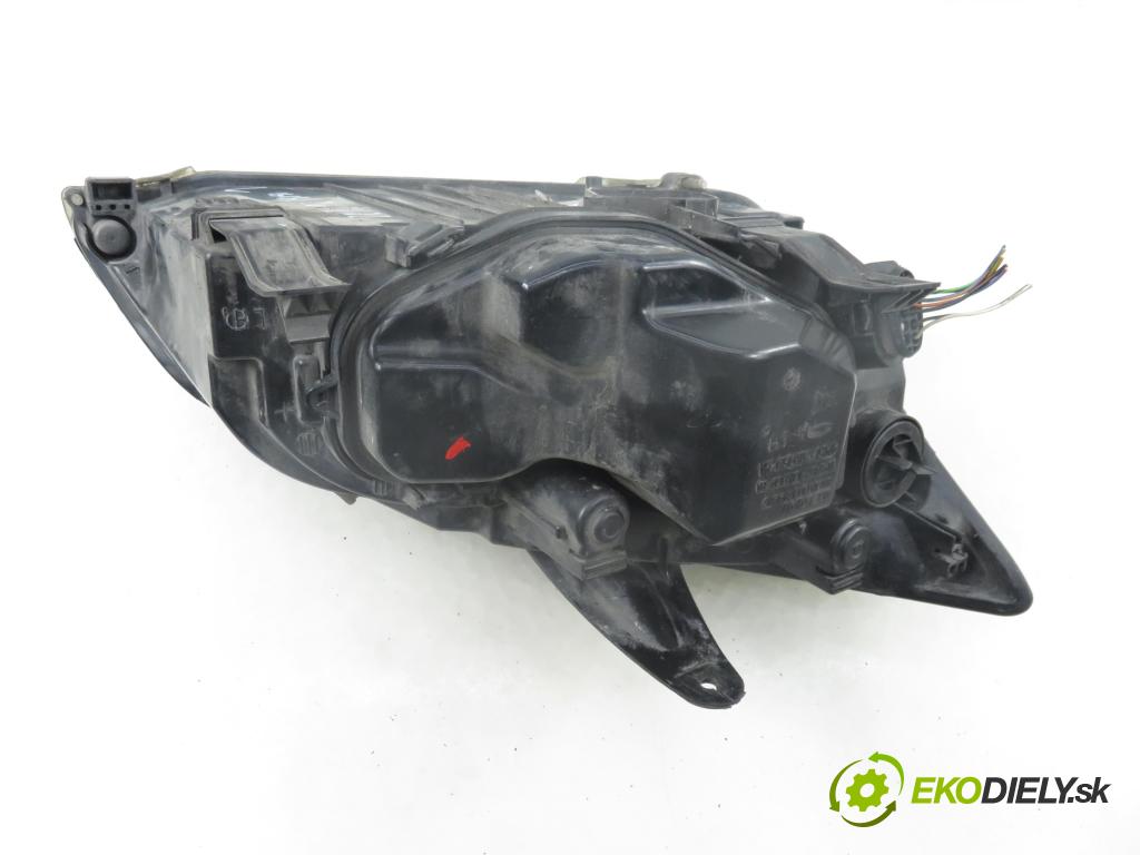 FORD FOCUS II (DA_, HCP) HB 2005 80,00 1.6 TDCi - G8DD 1560,00 světlo LP 4M5113W030AC