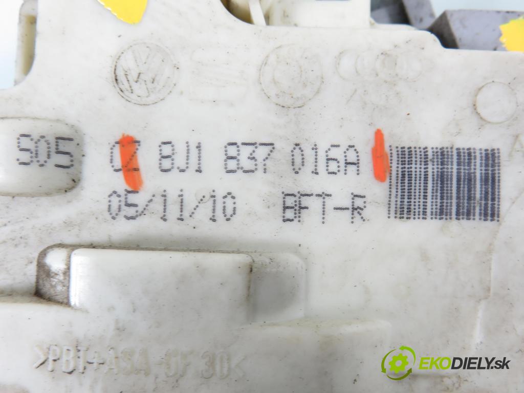 PORSCHE CAYENNE II (92A) SUV 2010 176,00 3.0 Diesel - M 05.9E 2967,00 zámok 8J1837016A