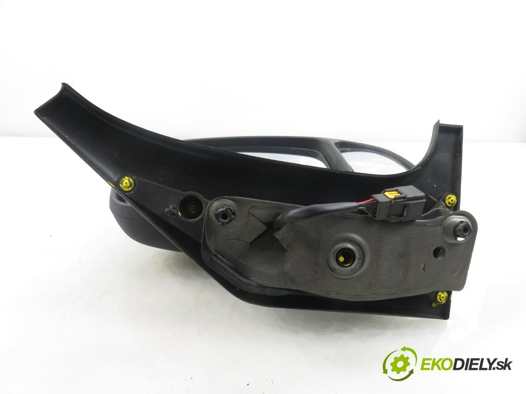 OPEL MOVANO Furgon (X70) FURGON 2005 84,00 2.5 DTI - G9U 724 2464,00 zpětné zrcátko