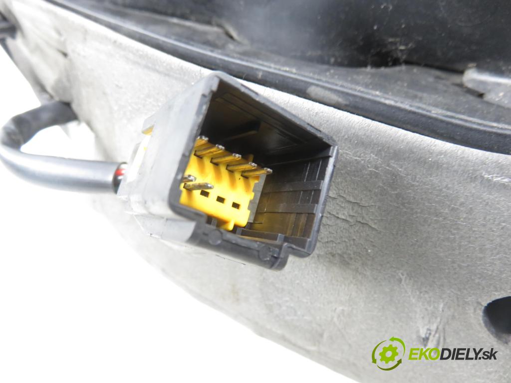 OPEL MOVANO Furgon (X70) FURGON 2005 84,00 2.5 DTI - G9U 724 2464,00 zpětné zrcátko