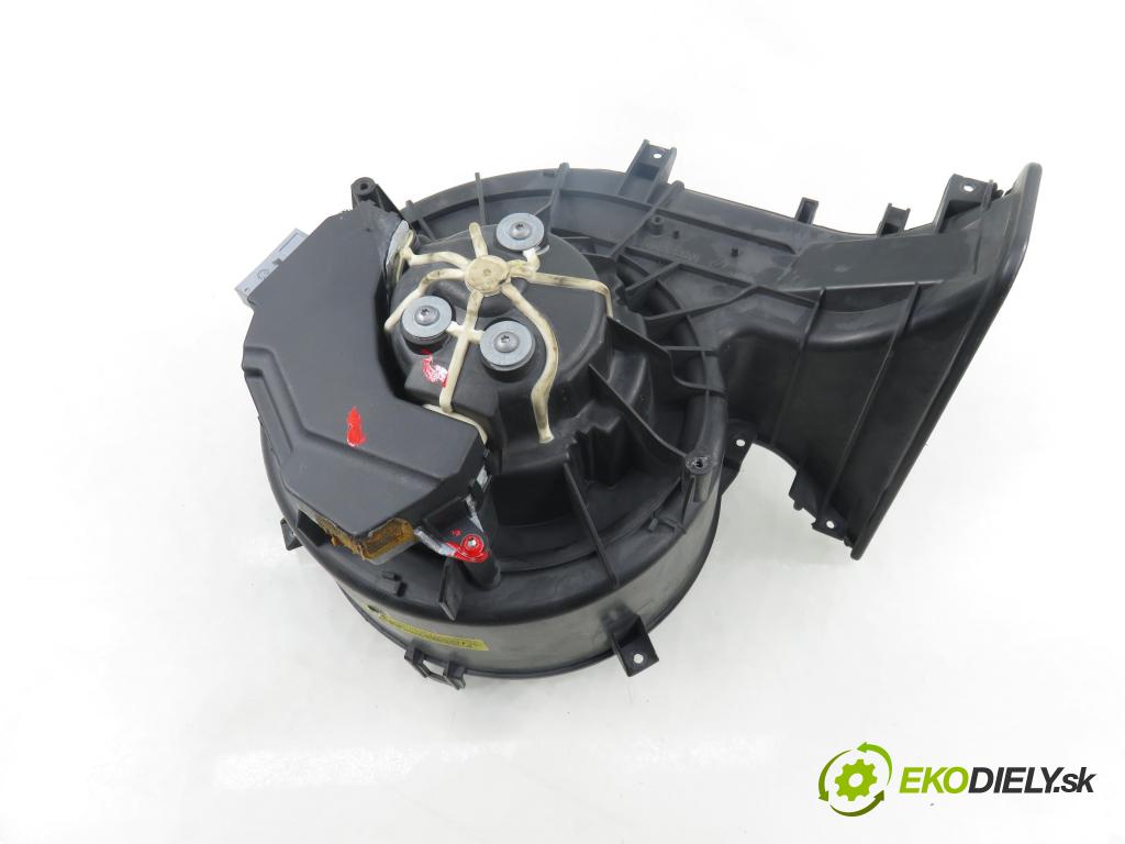 OPEL VECTRA C (Z02) SEDAN 2002 92,00 2.2 DTI 16V 125 - Y 22 DTR 2172,00 Ventilátor vetráku 985852T