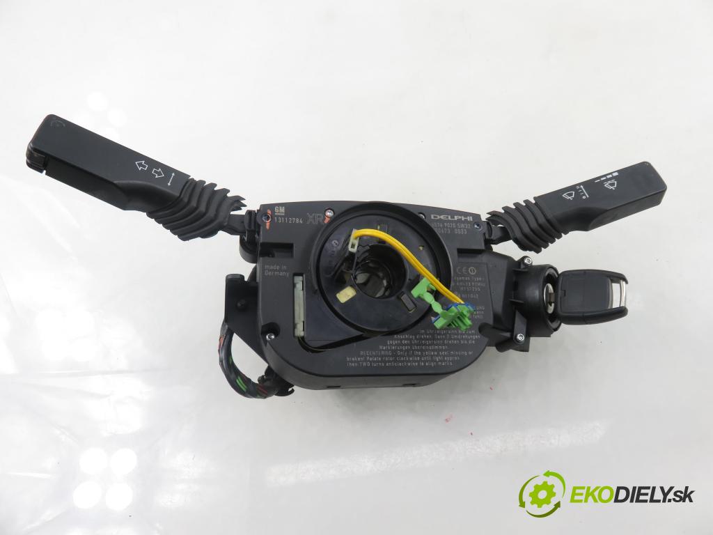 OPEL VECTRA C (Z02) SEDAN 2002 92,00 2.2 DTI 16V 125 - Y 22 DTR 2172,00 páčka/prepínač 13112784XR