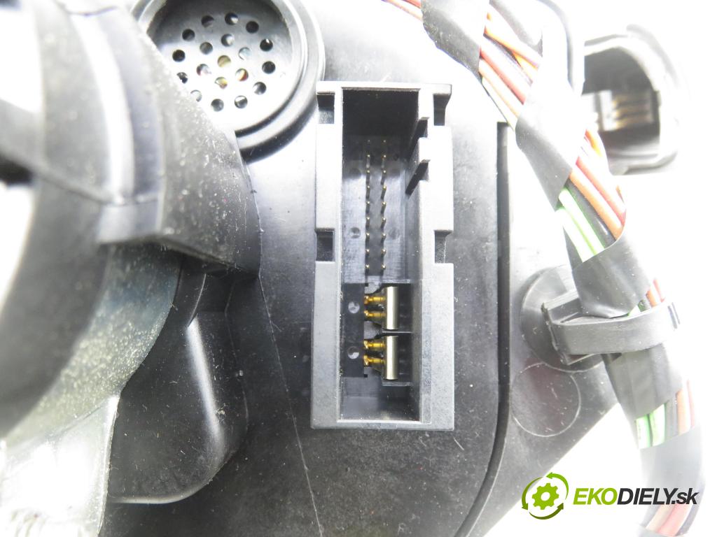 OPEL VECTRA C (Z02) SEDAN 2002 92,00 2.2 DTI 16V 125 - Y 22 DTR 2172,00 páčka/prepínač 13112784XR