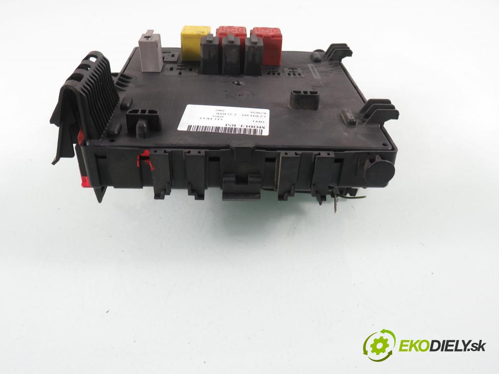 OPEL VECTRA C (Z02) SEDAN 2002 92,00 2.2 DTI 16V 125 - Y 22 DTR 2172,00 MODUL BSI 13125484