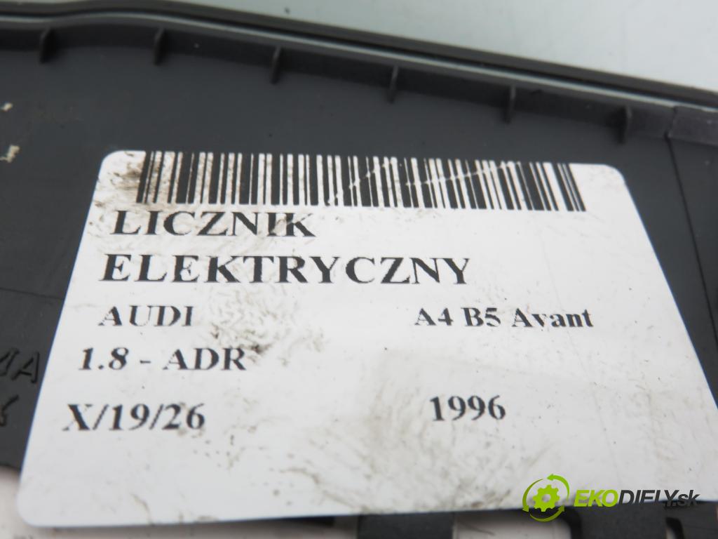 AUDI A4 Avant (8D5, B5) KOMBI 1996 92,00 1.8 - ADR 1781,00 prístrojovka elektrický 