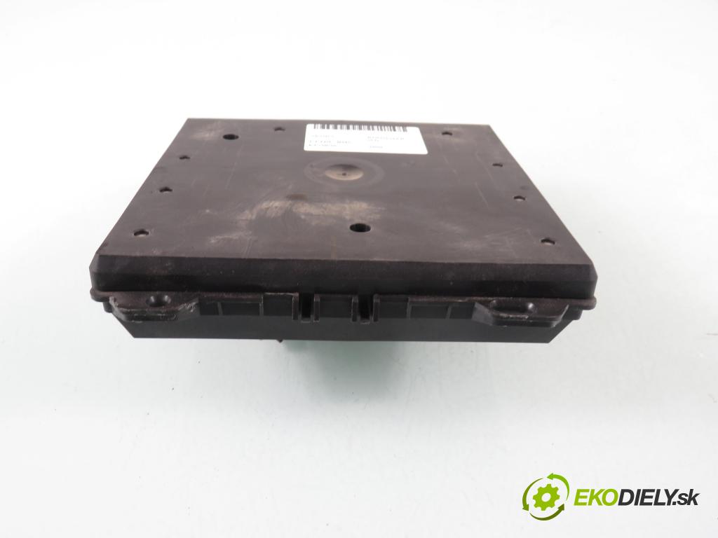 SKODA ROOMSTER (5J) HB 2008 59,00 1.4 TDI - BMS 1422,00 MODUL komfortu 6Q2937049F ; 5WK48218