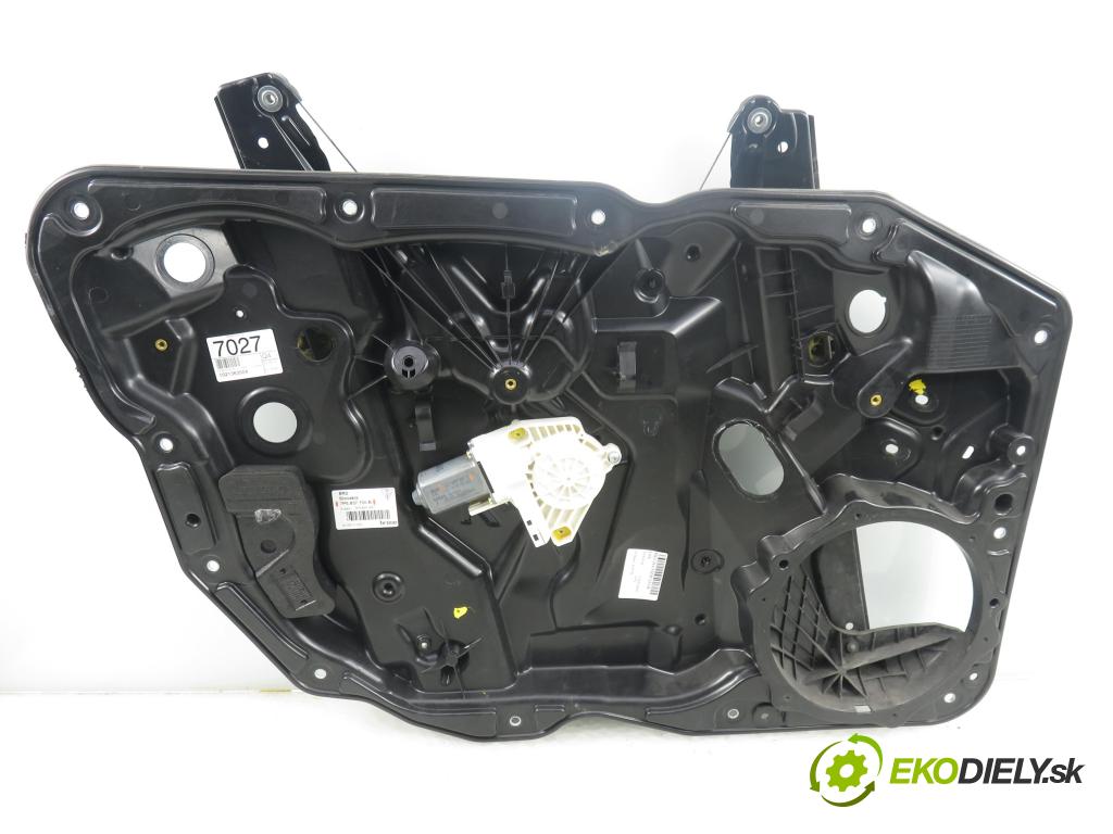 PORSCHE CAYENNE II (92A) SUV 2010 176,00 3.0 Diesel - M 05.9E 2967,00 Mechanizmus okien 7P5837755B ; 8K0959801B