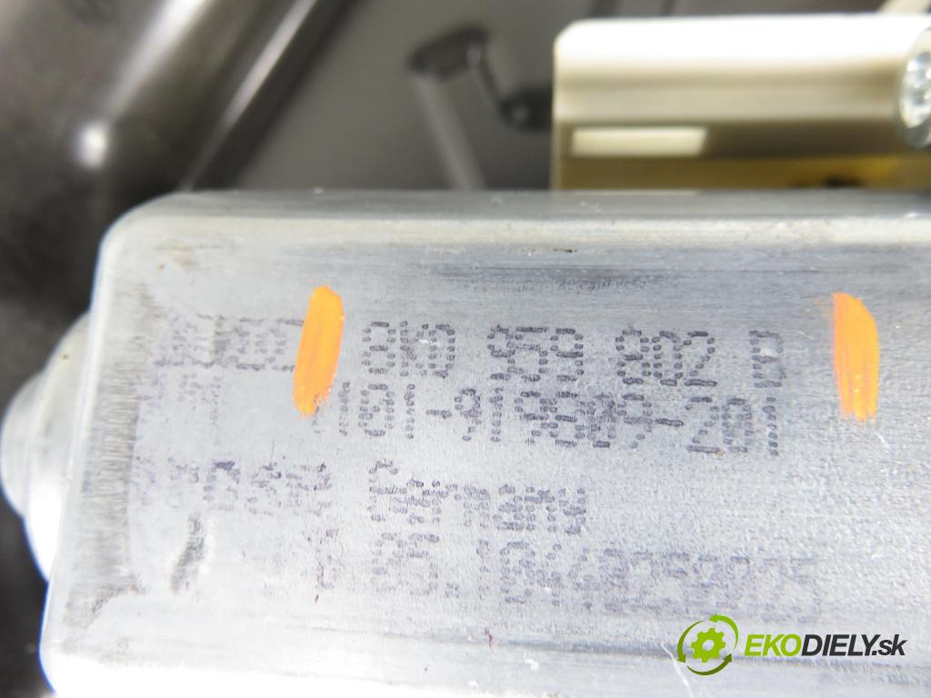 PORSCHE CAYENNE II (92A) SUV 2010 176,00 3.0 Diesel - M 05.9E 2967,00 Mechanizmus okien 7P5839756B ; 8K0959802B