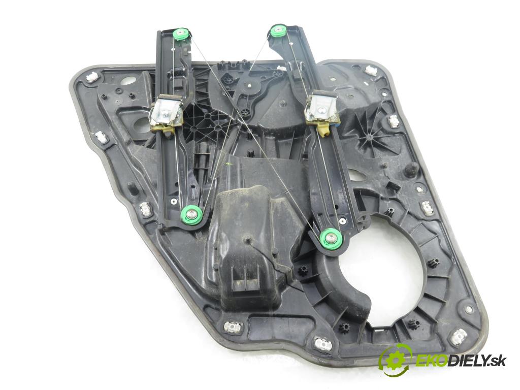 PORSCHE CAYENNE II (92A) SUV 2010 176,00 3.0 Diesel - M 05.9E 2967,00 Mechanizmus okien PTE 7P5839756C ; 8K0959811A