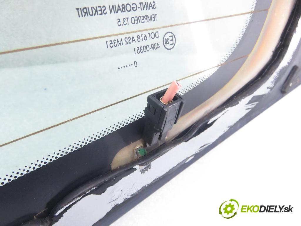 HYUNDAI i30 (FD) HB 2010 80,00 1.4 - G4FA 1396,00 Okno zadné kapota 