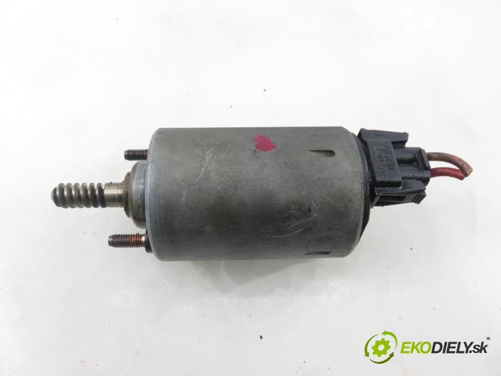 BMW 3 (E90) SEDAN 2005 95,00 318 i 129 - N46 B20 B 1995,00 Nastavovač časovania Vačkový hriadeľ: 7548387 ; A2C53123520 (Motor a príslušenstvo ostatné)