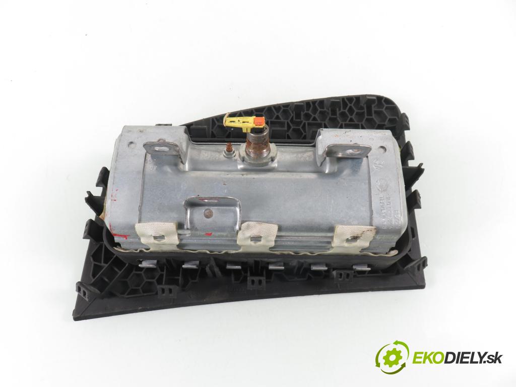 SKODA ROOMSTER (5J) HB 2008 59,00 1.4 TDI - BMS 1422,00 AirBag air BAG CESTUJÍCÍ: 5J1880202A