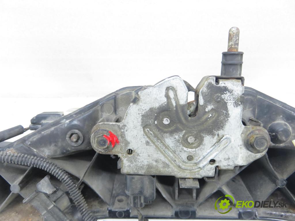 FORD FOCUS II (DA_, HCP) HB 2005 80,00 1.6 TDCi - G8DD 1560,00 držák přední část 8M518B041ACV