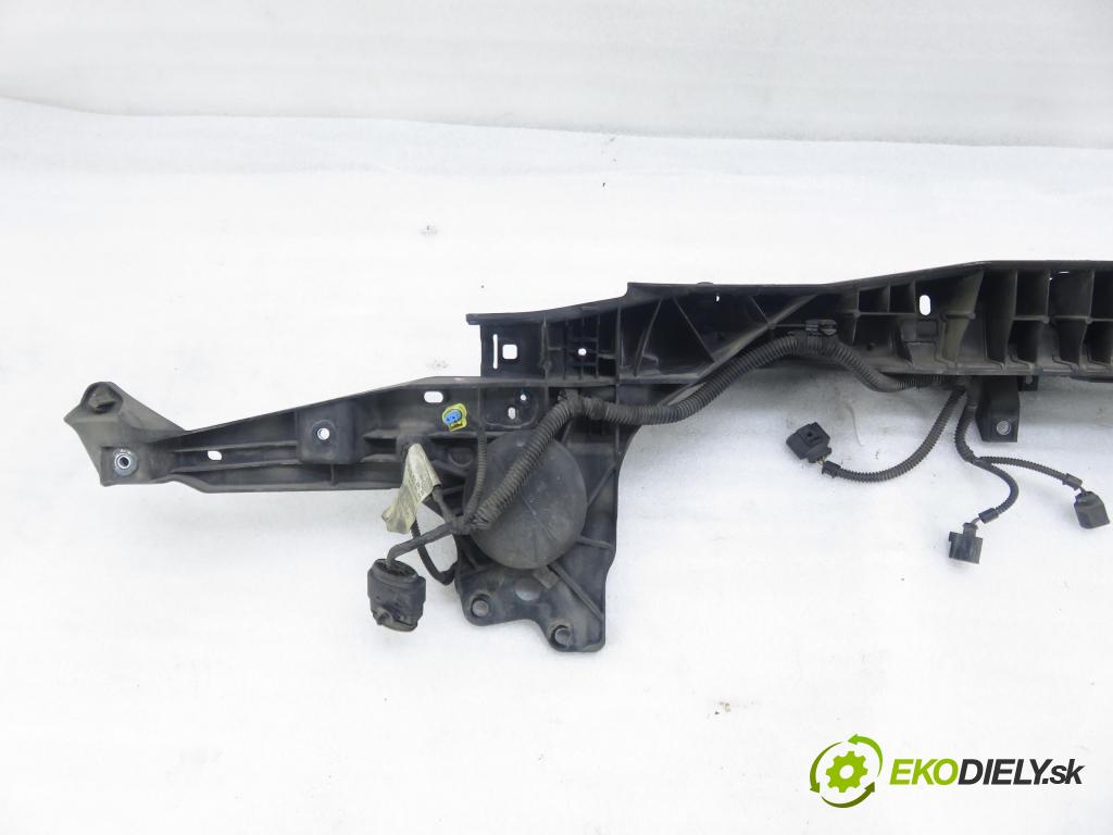 PORSCHE CAYENNE II (92A) SUV 2010 176,00 3.0 Diesel - M 05.9E 2967,00 Držiak predný 7P5805931