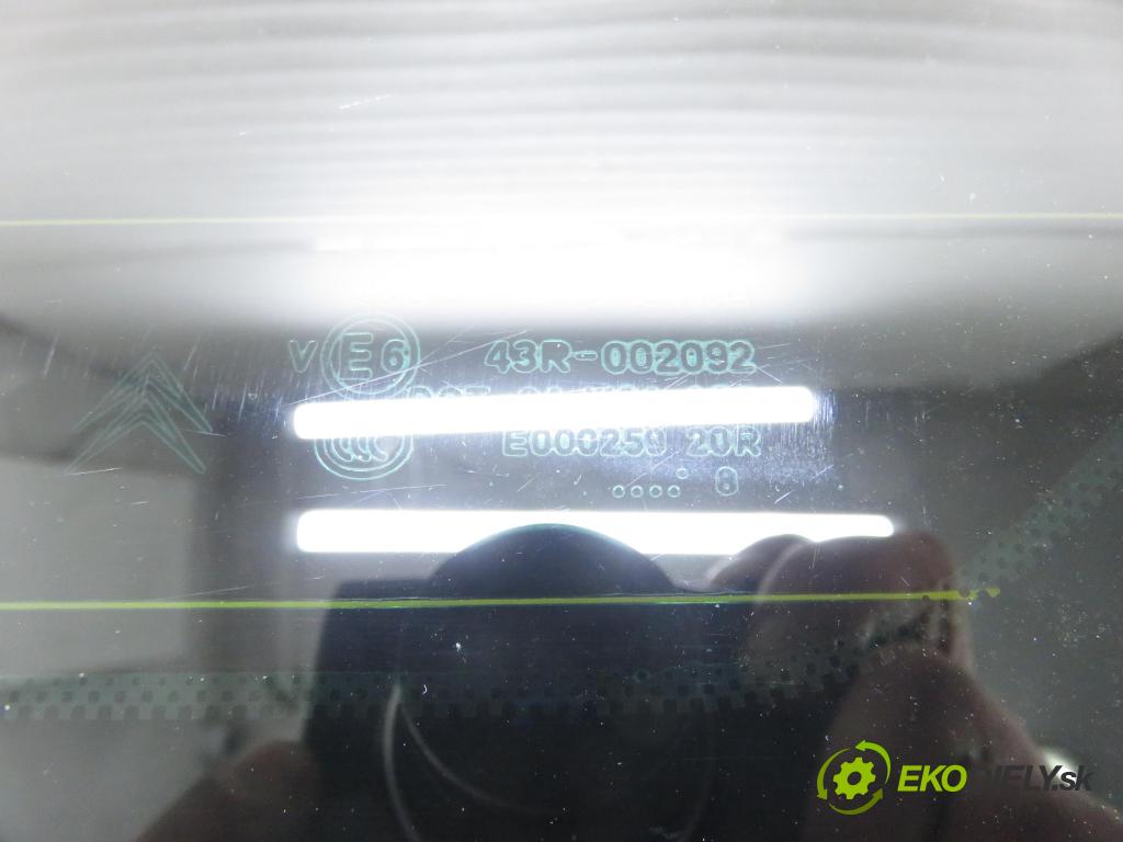 CITROEN C5 III Break (RW_) KOMBI 2008 150,00 2.7 HDi - UHZ (DT17BTED4) 2720,00 Okno zadné kapota