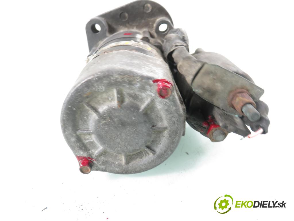 RENAULT SCENIC I (JA0/1_) MINIVAN 2002 0,00 1.6 - K4M 708 1598,00 startér D7E22 ; 105119F (Startér)