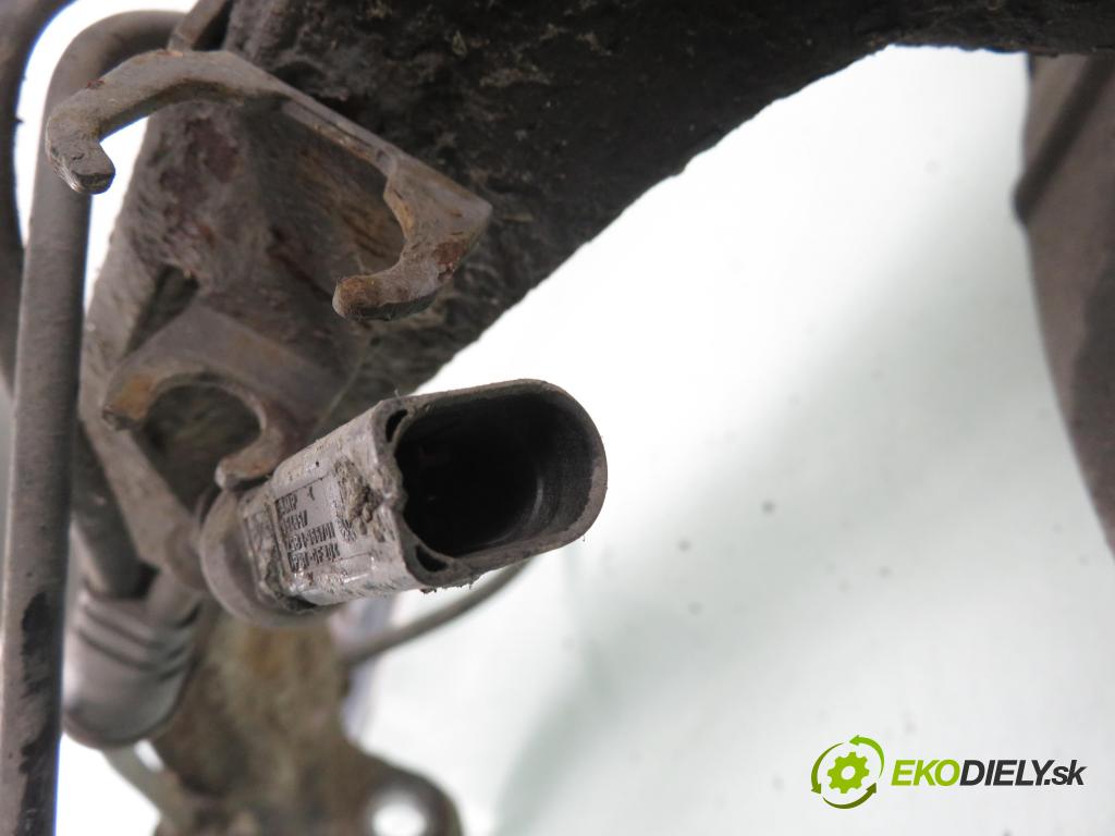 AUDI Q7 (4L) SUV 2007 171,00 3.0 TDI quattro - BUG 2967,00 náboj PP ABS 7L0407258A