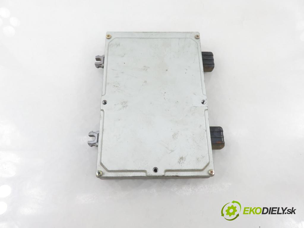 HONDA CR-V I (RD) SUV 1998 94,00 2.0 16V 4WD (RD1, RD3) - B20B3 1972,00 Riadiaca jednotka Motor 979121217