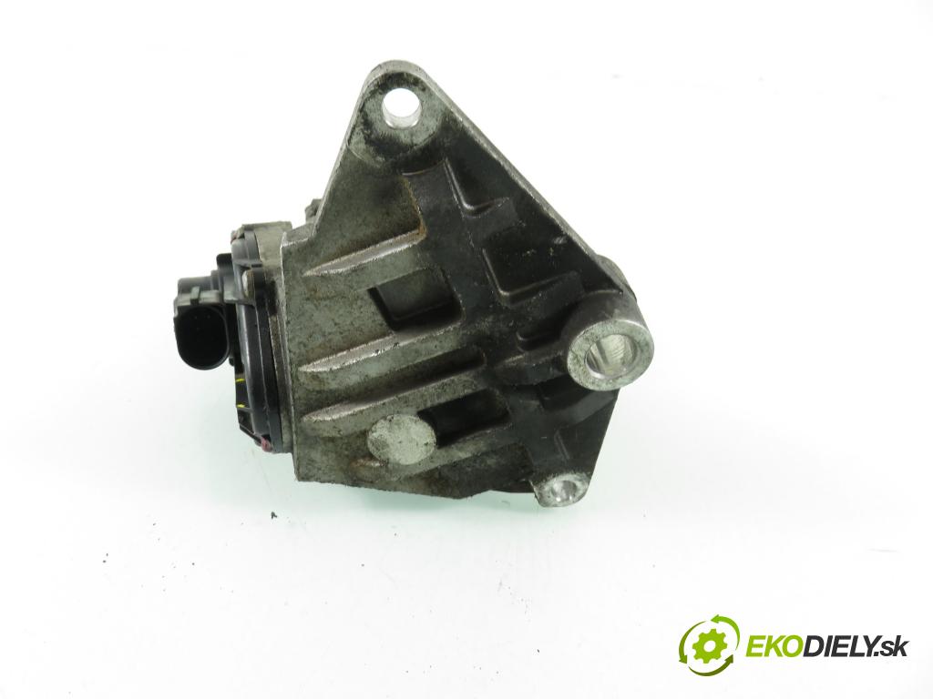 VW PASSAT B6 (3C2) SEDAN 2006 110,00 2.0 FSI - BVY 1984,00 VENTIL: EGR A2C53082890