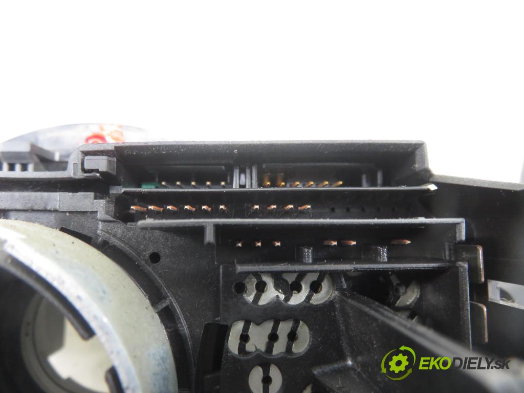 SKODA ROOMSTER (5J) HB 2008 59,00 1.4 TDI - BMS 1422,00 páčka/prepínač 7H0953503CE