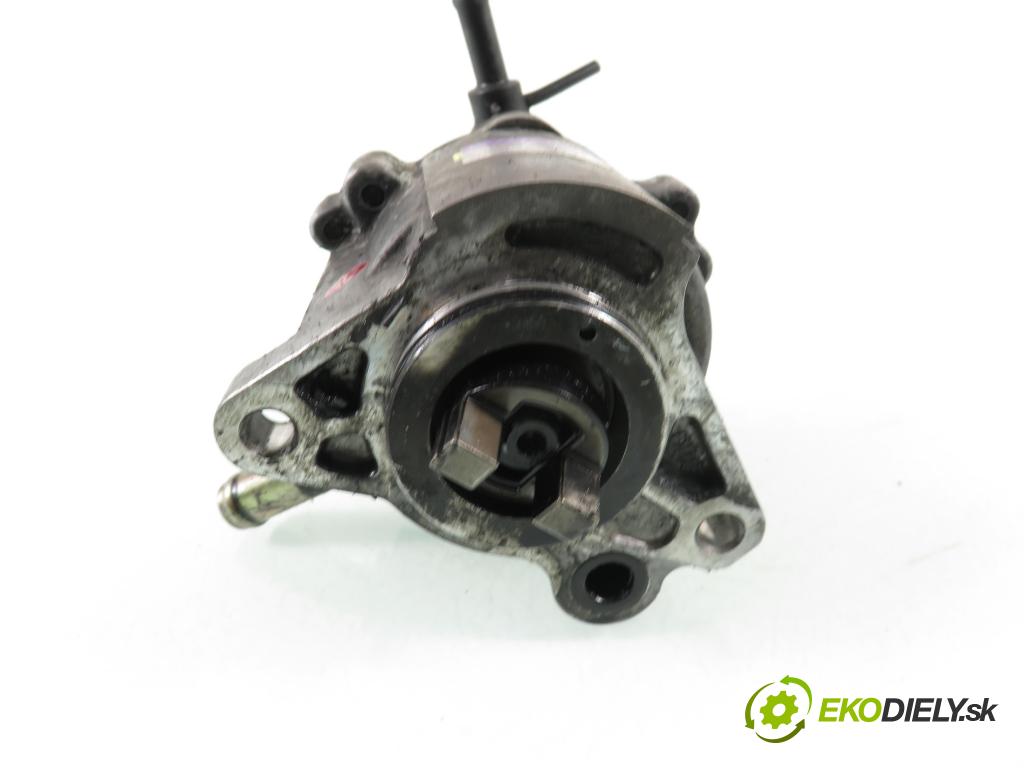 TOYOTA AVENSIS VERSO (_M2_) MINIVAN 2004 85,00 2.0 D (CLM20_) - 1CD-FTV 1995,00 pumpa vakuová 2930027020 ; 0810002740