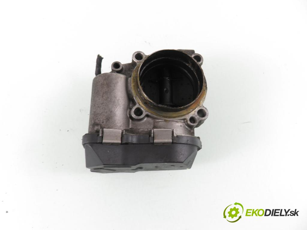 VW PASSAT B6 (3C2) SEDAN 2006 110,00 2.0 FSI - BVY 1984,00 Škrtiaca klapka 06F133062B ; A2C53079712 (Škrtiaca klapka)