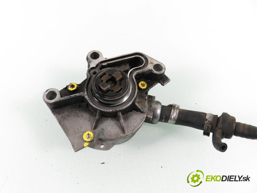 SEAT LEON (1M1) HB 2001 81,00 1.9 TDI 110 - ASV 1896,00 pumpa vakuová 038145101B