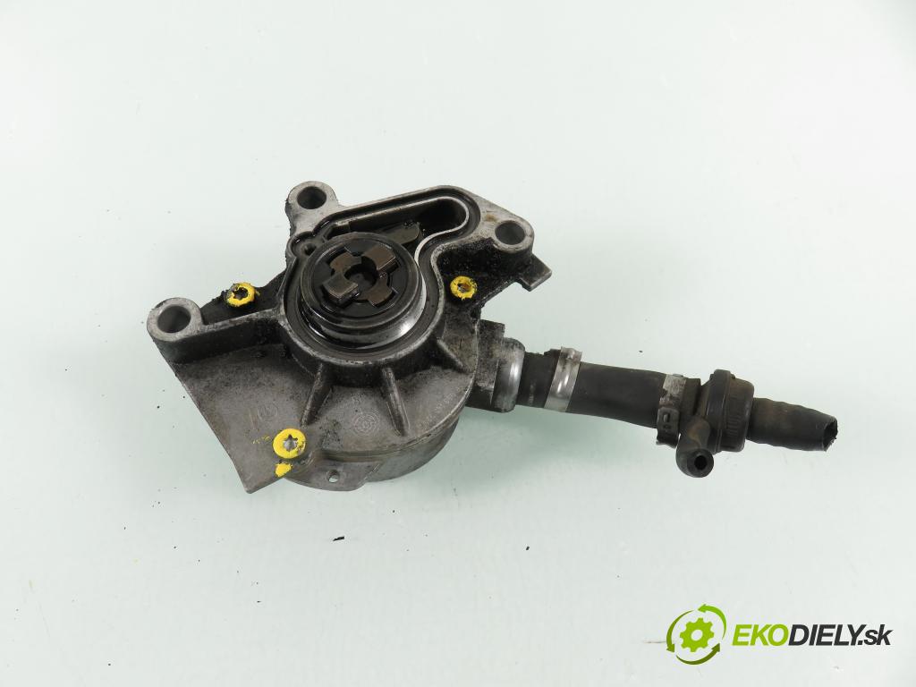 SEAT LEON (1M1) HB 2001 81,00 1.9 TDI 110 - ASV 1896,00 pumpa vakuová 038145101B